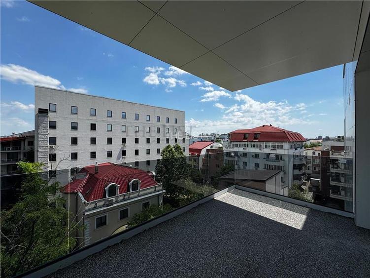 De Vanzare Apartament 4 Camere | Herastrau - 5