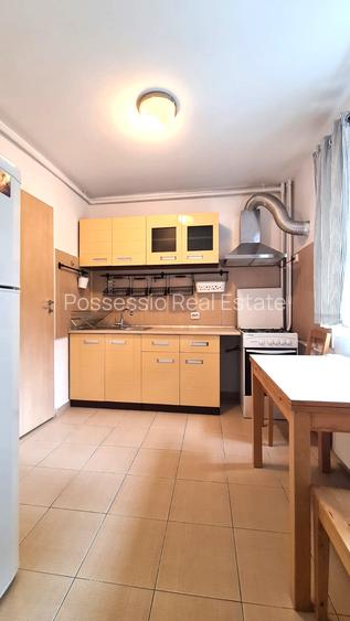 Vitan Mall  – Garsoniera decomandata-42 mp- bloc mixt – 350 EUR - 5