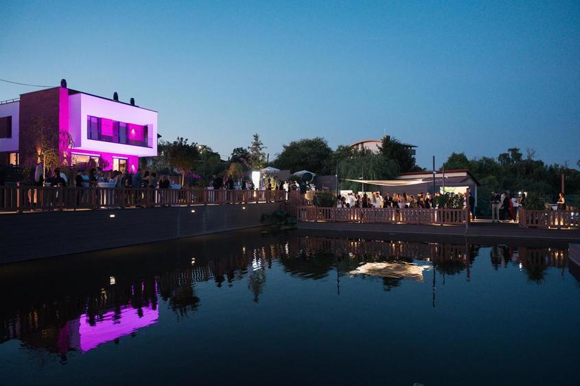 Ansamblu finalizat de vile la Snagov- deschidere spre lac, ponton privat, - 2