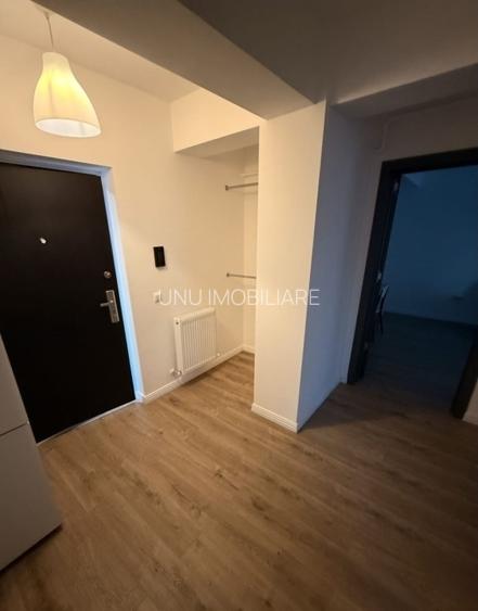 Apartament 2 camere 60 mp - loc de parcare - mobilat - 4