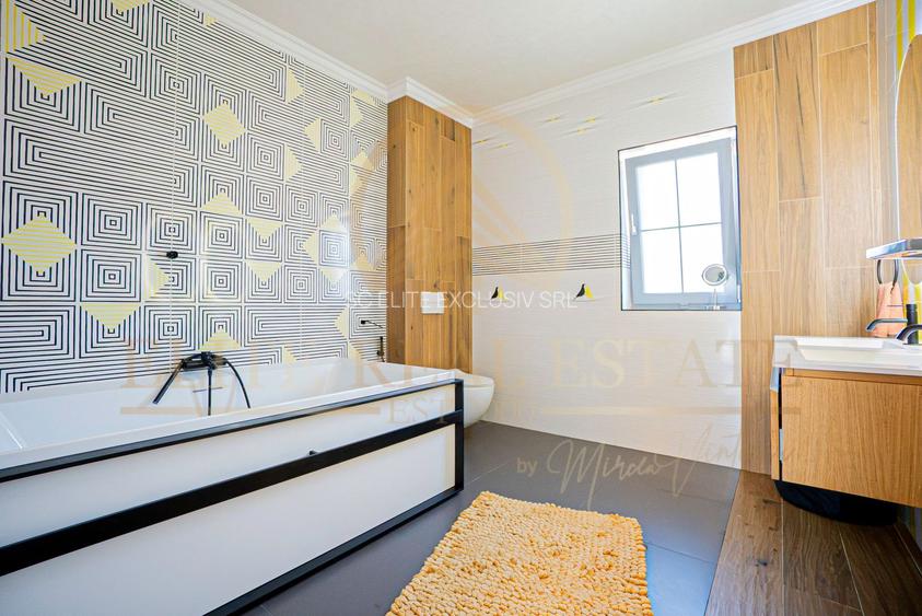 Mamaia Sat - Casă ultra-modernă de lux – 5 camere, 4 dormitoare.
