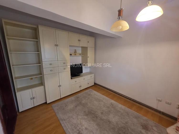 Apartament 4 camere Zona Centrala - Strada Vlahuta - etaj 1 - 94 mp - 2