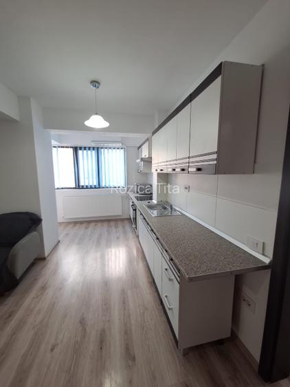 Închiriez apartament cu 2 camere  - 7