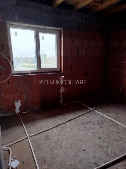 Case individuale parter+etaj in Clinceni - 16