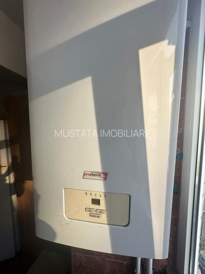 - Apartament 1 camere decomandat, zona Buzaului, etaj 3. - 6