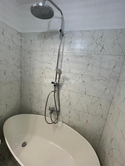 Piata Victoriei  Iancu de Hunedoara - 17