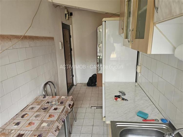 Resita, 2 Cam. Mobilat+Utilat, Micro 2 - 18