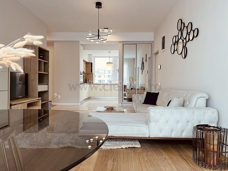 Apartament cu 3 camere de închiriat - 2