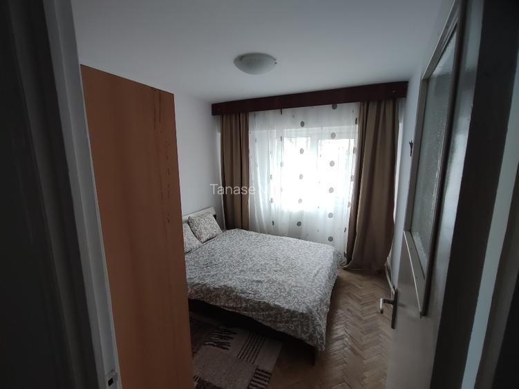 Închiriez apartament 3 camere Tomis Nord  - 3