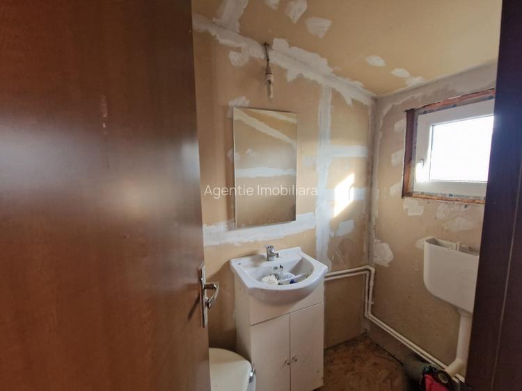 CASA 3 Camere+ TEREN 1338 MP Crevedia / Cocani / Toate utilitatile / Comision 0% - 9