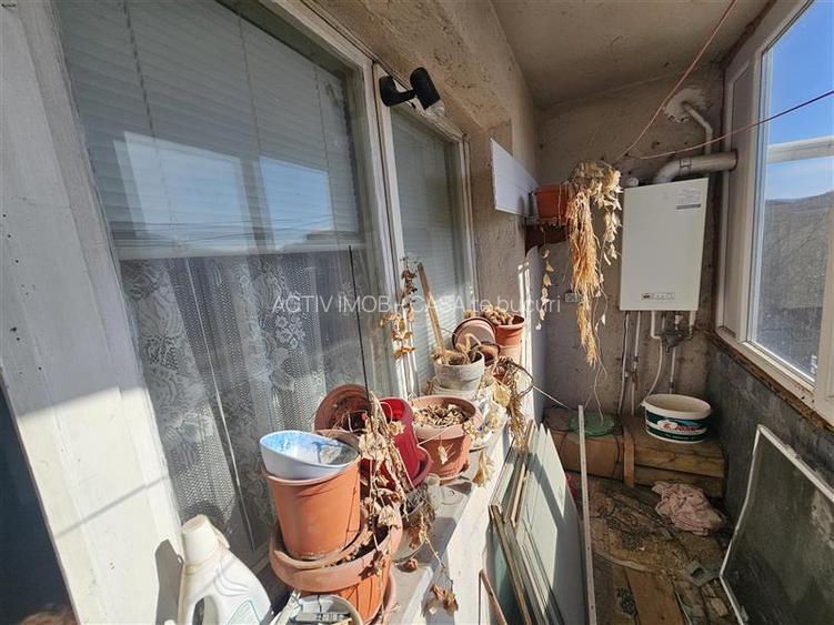 Resita, 2 Cam. Mobilat+Utilat, Micro 3 - 10