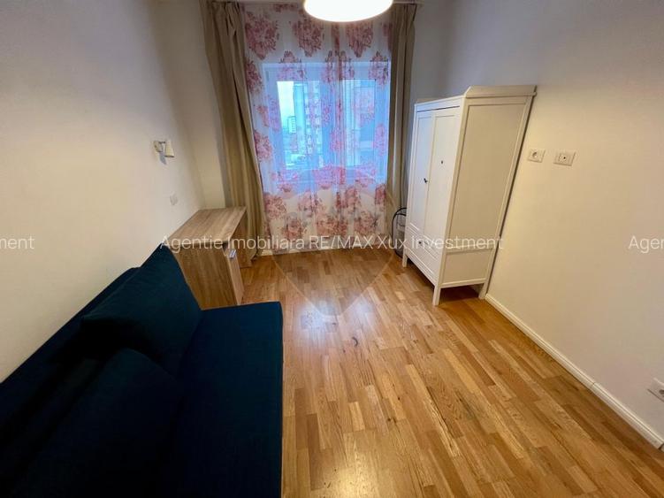 Apartament de vanzare - 4