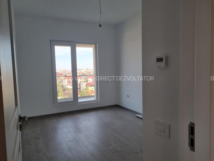 Apartament cu 3 camere,centrala proprie,mutare imediata,vedere superba catre Lac - 30