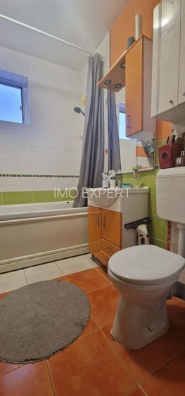 Apartament de vânzare cu 3 camere zona Stadion - 4
