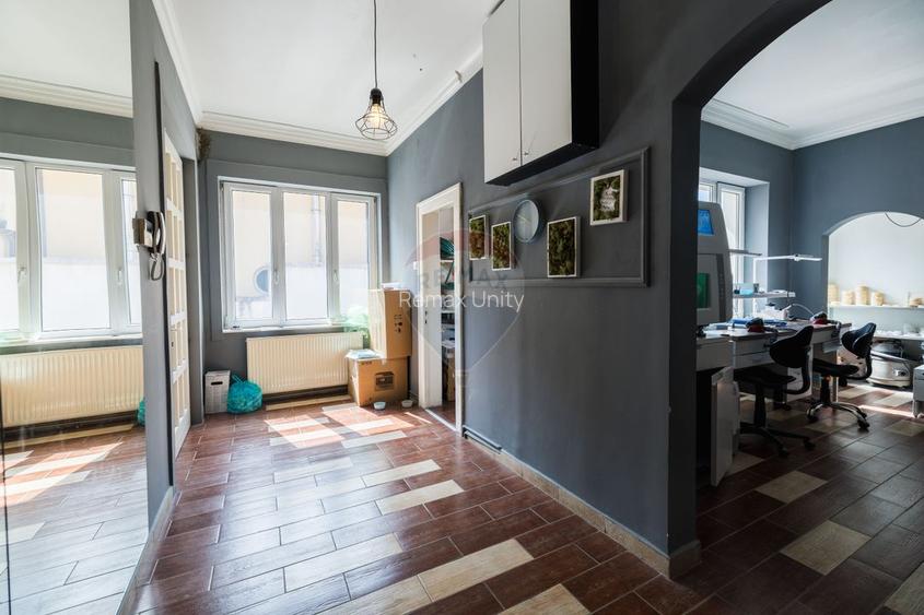 Spatiu birouri Centrul Civic Brasov AFI Mall 200 mp D + M - 10