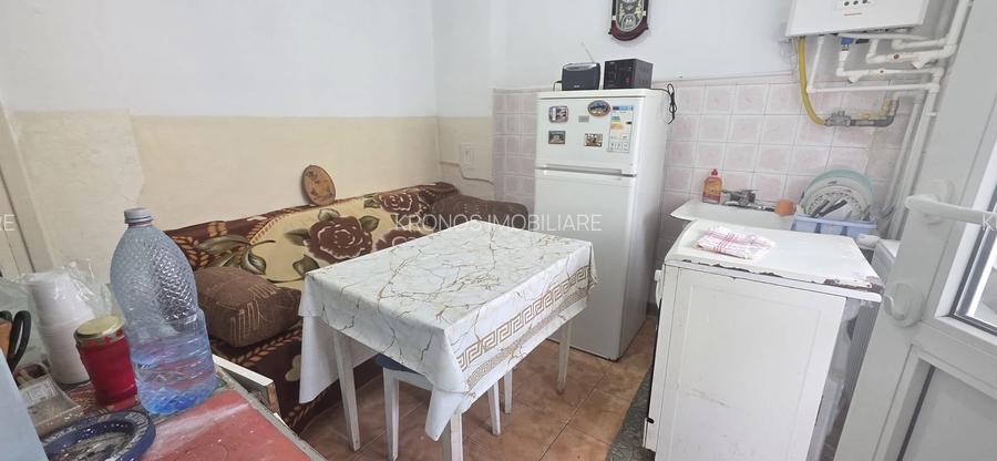 OCAZIE ! CENTRU PIATA UNIRII 2 CAMERE 2 BALCOANE + BOXA ETAJ 1 PRET 78.500 EURO - 9