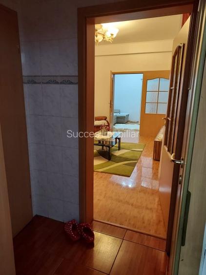 ,3 cam in vila,2 intrari,parter,PARCARE 2 -3 AUTOTURISME, - 24