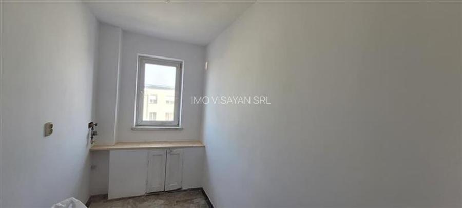 apartament oras Cisnadie, comision  0 - 4