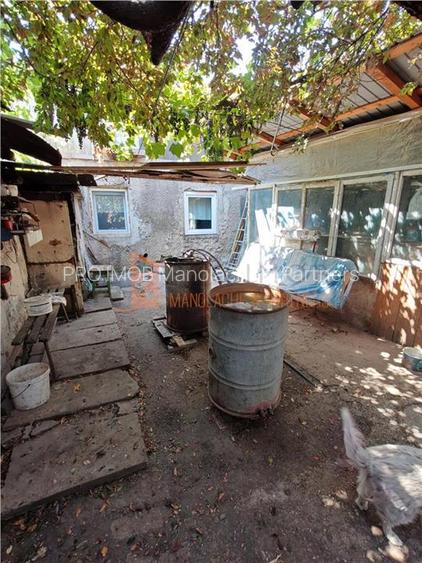 Casa tip parter si teren 1750 mp in zona Transilvaniei - 16