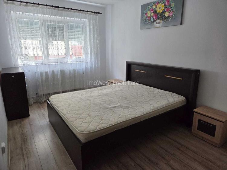 Spitalul Județean | 3 Camere Decomandate | Etaj 1 | Centrală Proprie | Renovat - 7
