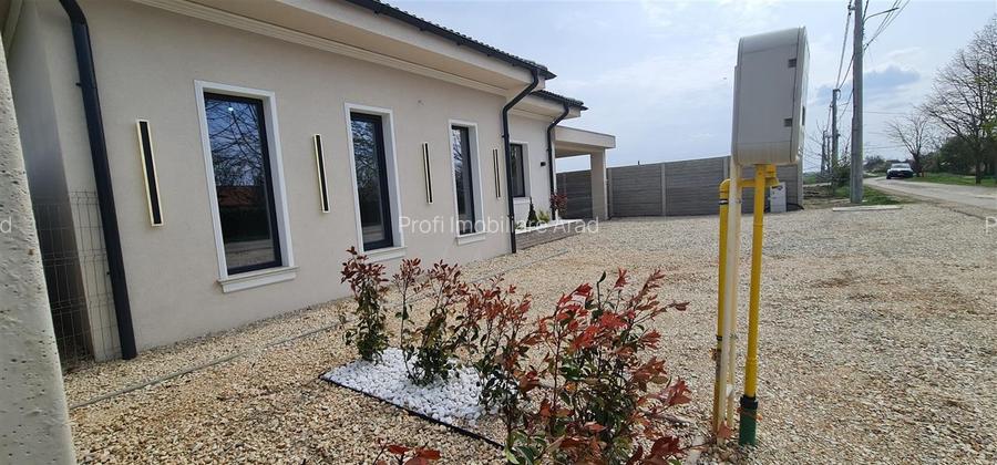 Casa noua 2026 Parter-7Km de Arad-Zimand Cuz - 2