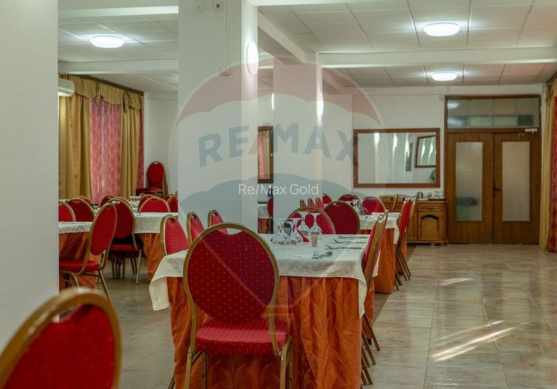 Hotel de vanzare la cateva minute de Podul Mogosoaia - 13