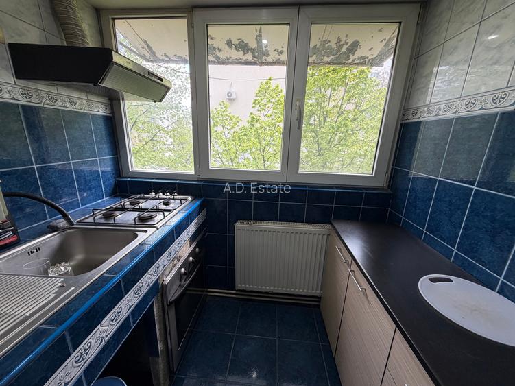 Titan 3 Camere Eraj 2  Bloc 1977 Reabilitat Decomandat Centrala 12 Min Metrou - 6