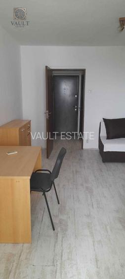 Garsoniera -4 minute metrou Titan - 2