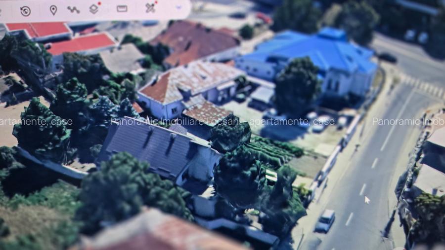 Vila de vanzare ultracentral Focsani, strada N . Titulescu, nr 2 bis - 21