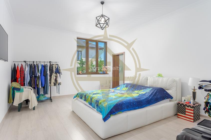 Comision 0 Vila Pasiva | Panouri Fotovoltaice | Vedere Lac Balotesti - 12