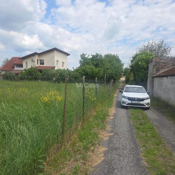 Teren intrare in cartierul Stupini,strada Plugarilor - 4