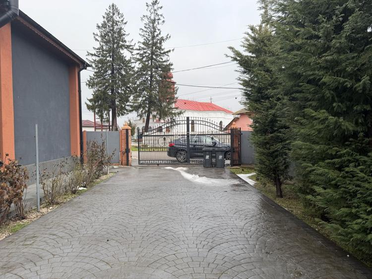 Casa 240 mp utili, 5000 mp teren + afacere la cheie, restaurant, zona Celaru - 13