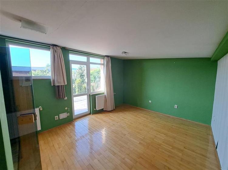 Casa Insiruita, 320 mp utili, situata in cartierul Buna Ziua!