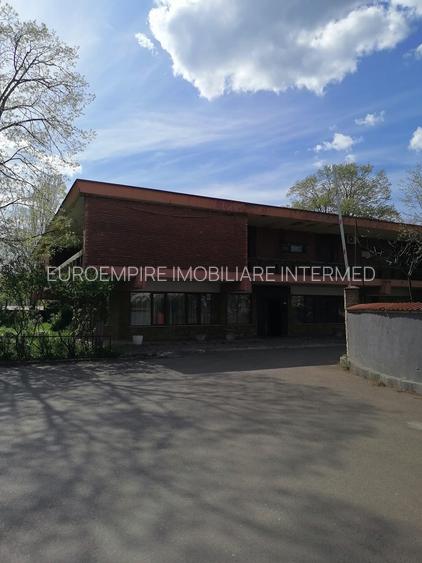 Vila unicat de inchiriat in Mamaia - 3