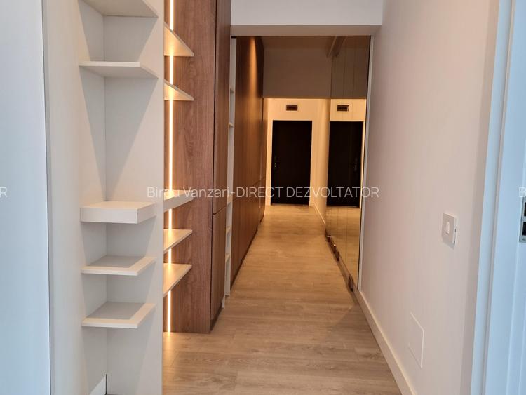 Apartament cu 3 camere,centrala proprie,mutare imediata,vedere superba catre Lac - 19