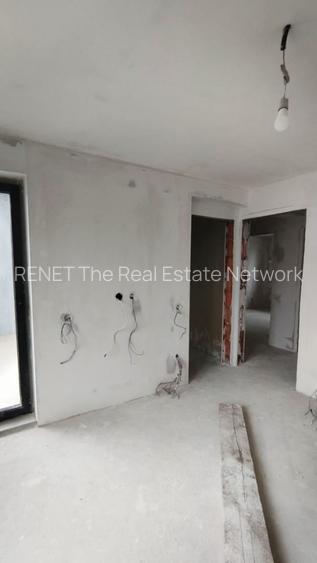 VAND 3 VILE 360MP+300MP CURTE+2 LOC PARCARE IN ZONA 1 DECEMBRIE IF-245.000 euro - 5