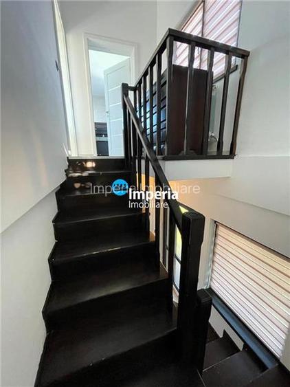 Casa tip duplex de vanzare,550 mp curte,piscina,beci,foisor Rediu Breazu - 11