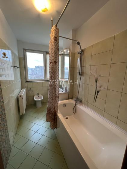 Cismigiu, 2 dormitoare cu hol locuibil, 2 balc, centrala proprie, bloc solid - 12