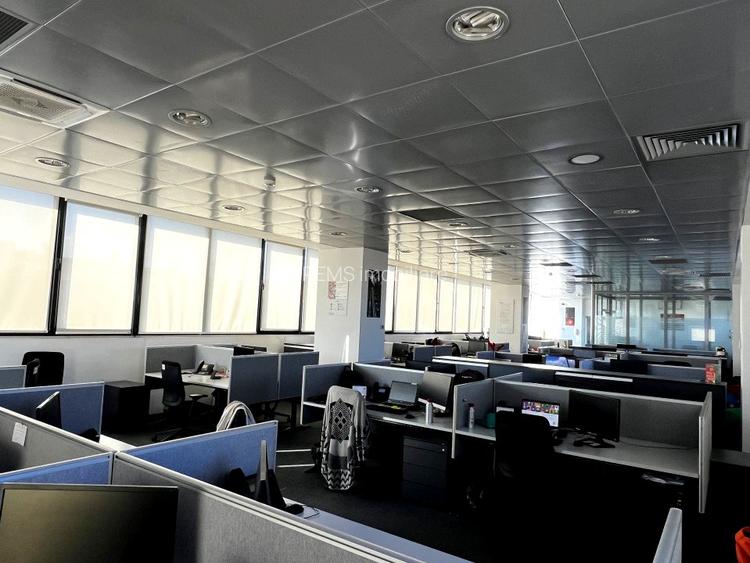 COMISION 0 / Cladire de birouri clasa A / Birou ultrafinisat  - 3