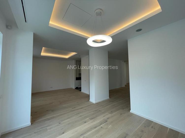 Proprietate versatilă în zonă exclusivistă – ideală pentru locuit sau investiție - 6