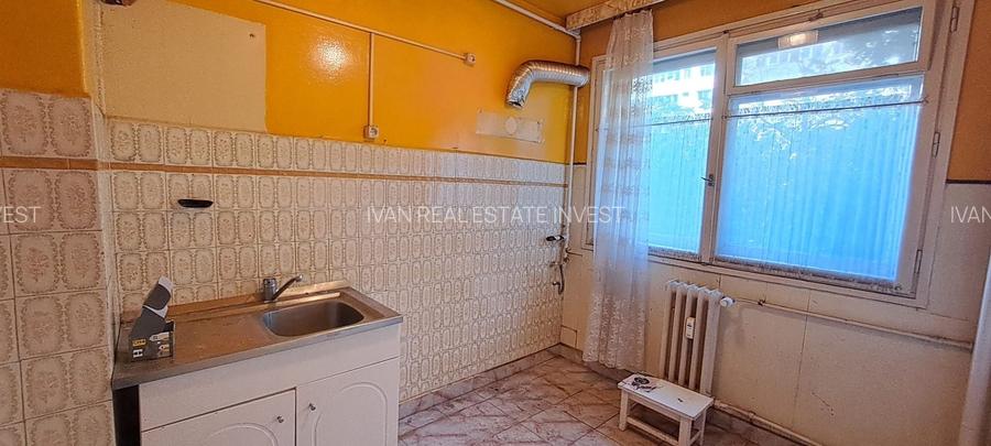 Dristor - Camil Ressu / P-ta Ramnicu Sarat, metrou la 450 m, etaj 2/10 - 9