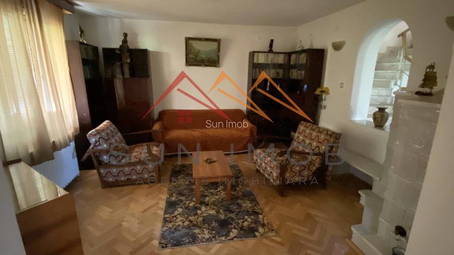 Vila de vanzare, teren 3100 mp, 7 camere, 6 grupuri sanitare, 3 CT, an 1997 - 13