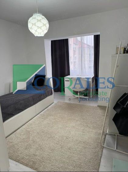 Zona Lipovei | Apartament 4 camere | Decomandat | Etaj 3 | Bloc izolat