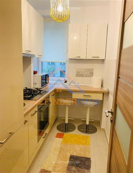 2 Camere complet renovat si mobilat - Gara de Nord