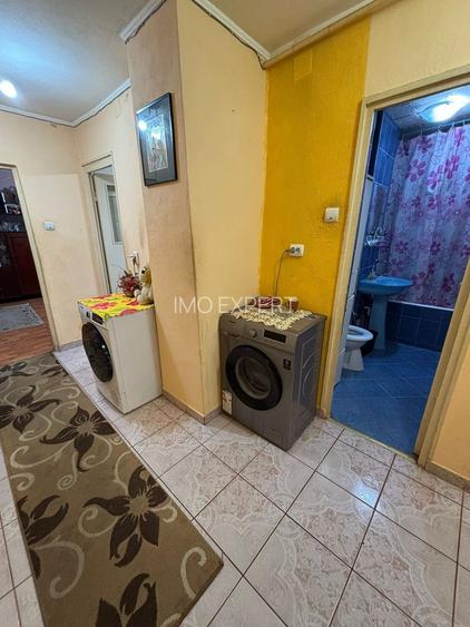 Apartament cu 3 camere de vanzare în Cugir - 8