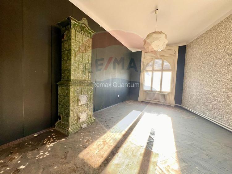 De vânzare casă cu 4 camere, Ultracentral, str Mihai Eminescu - 12