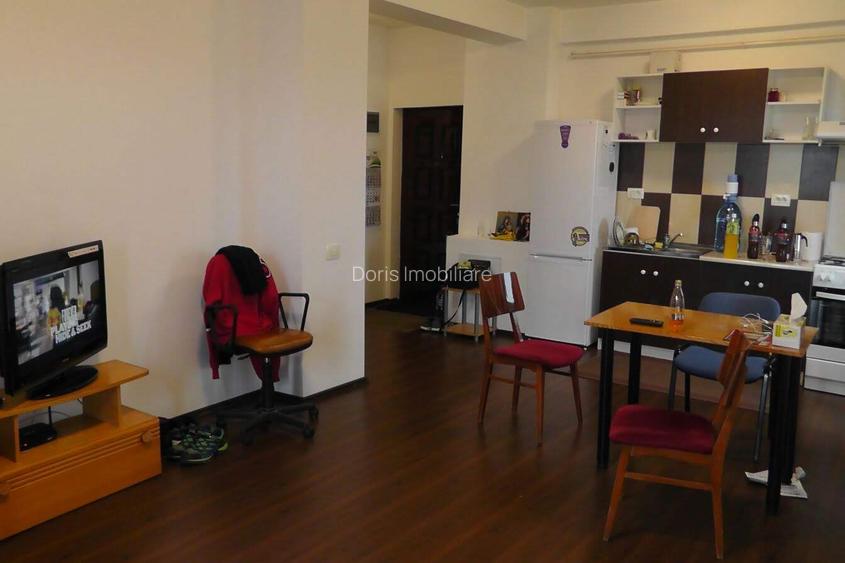 Apartament 2 camere mobilat si utilat cu parcare iinclusa in pret. - 4