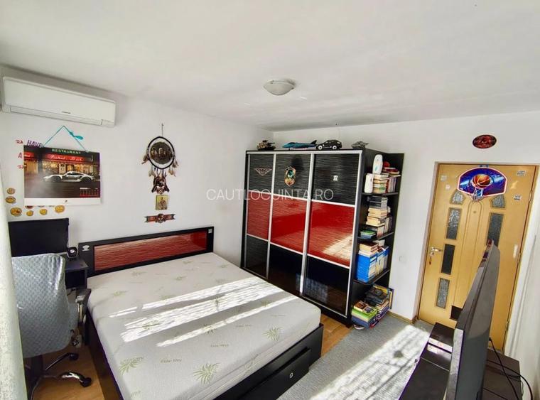 Casa individuala 5 cam. | P+1+M | M. Aparatorii Patriei 12' | Sector 4 - 6