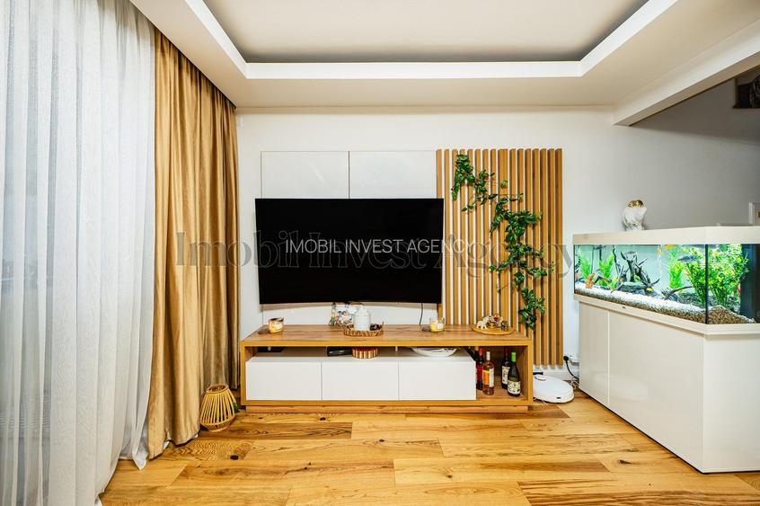 Duplex P+1+M cu grădină proprie, terasă și acces la piscină. - 5