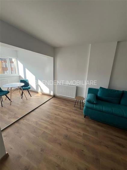 Apartament doua camere, decomandat, Grivitei, Brasov - 10